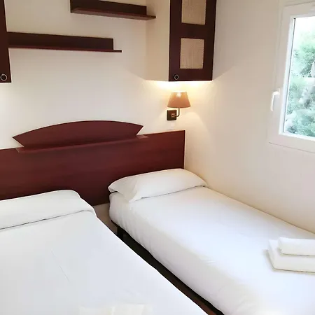 Casa Con Piscina Privada Solo Familias Pareja Flor 1