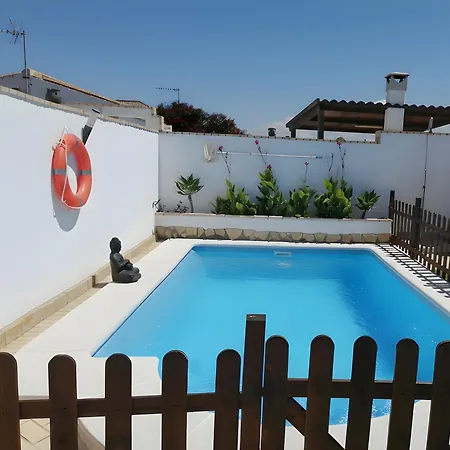 Casa Con Piscina Privada Solo Familias Pareja Flor 1 קוניל דה לה פרונטרה
