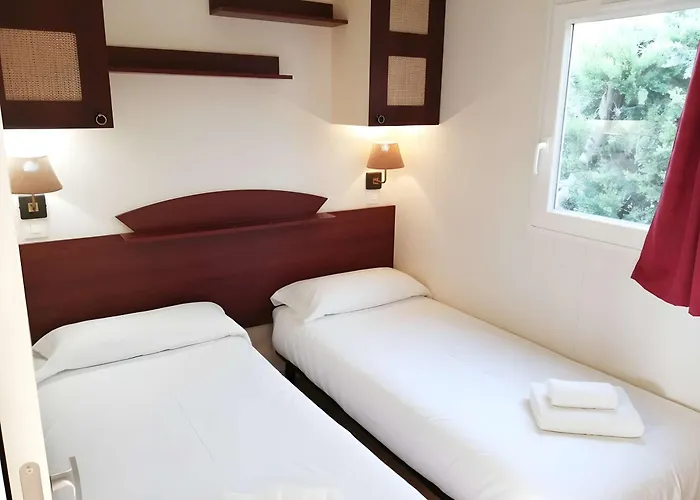 Casa Con Piscina Privada Solo Familias Pareja Flor 1